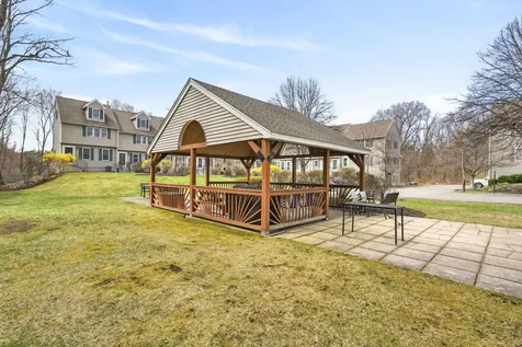 30 Charter Street Exeter NH 03833