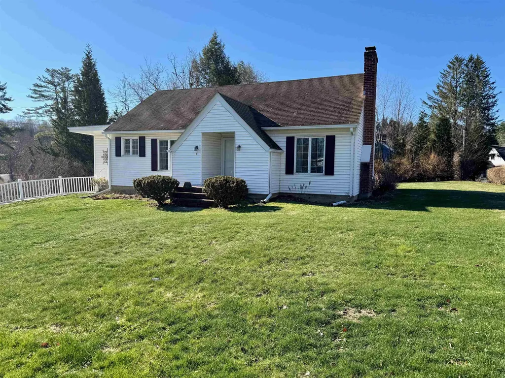 2 Pine Road Bennington VT 05201