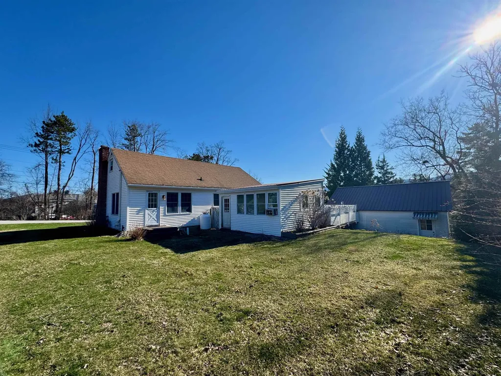 2 Pine Road Bennington VT 05201