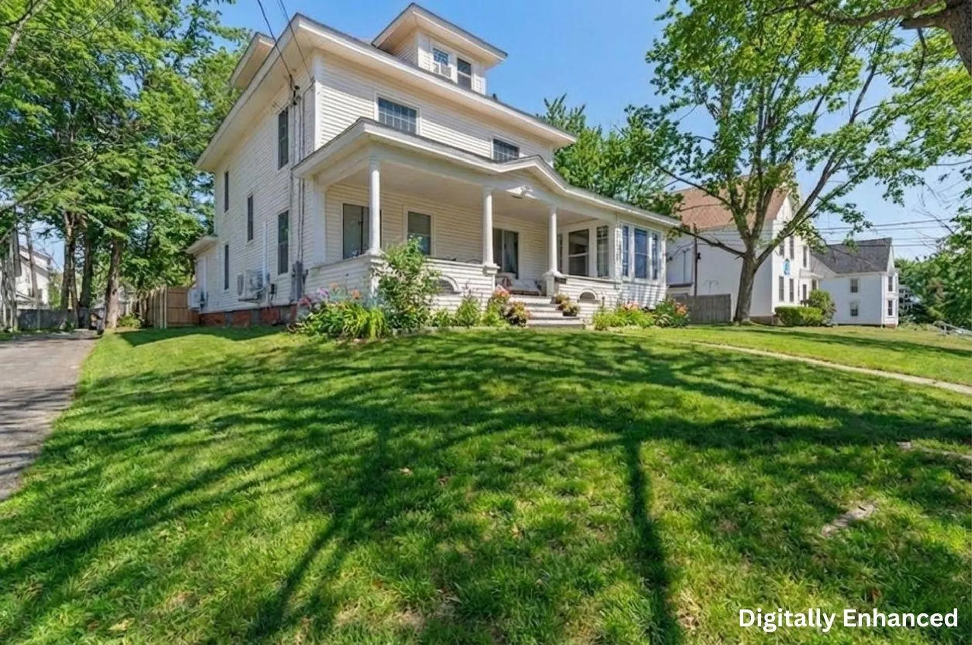 14 Pleasant Street Plymouth NH 03264