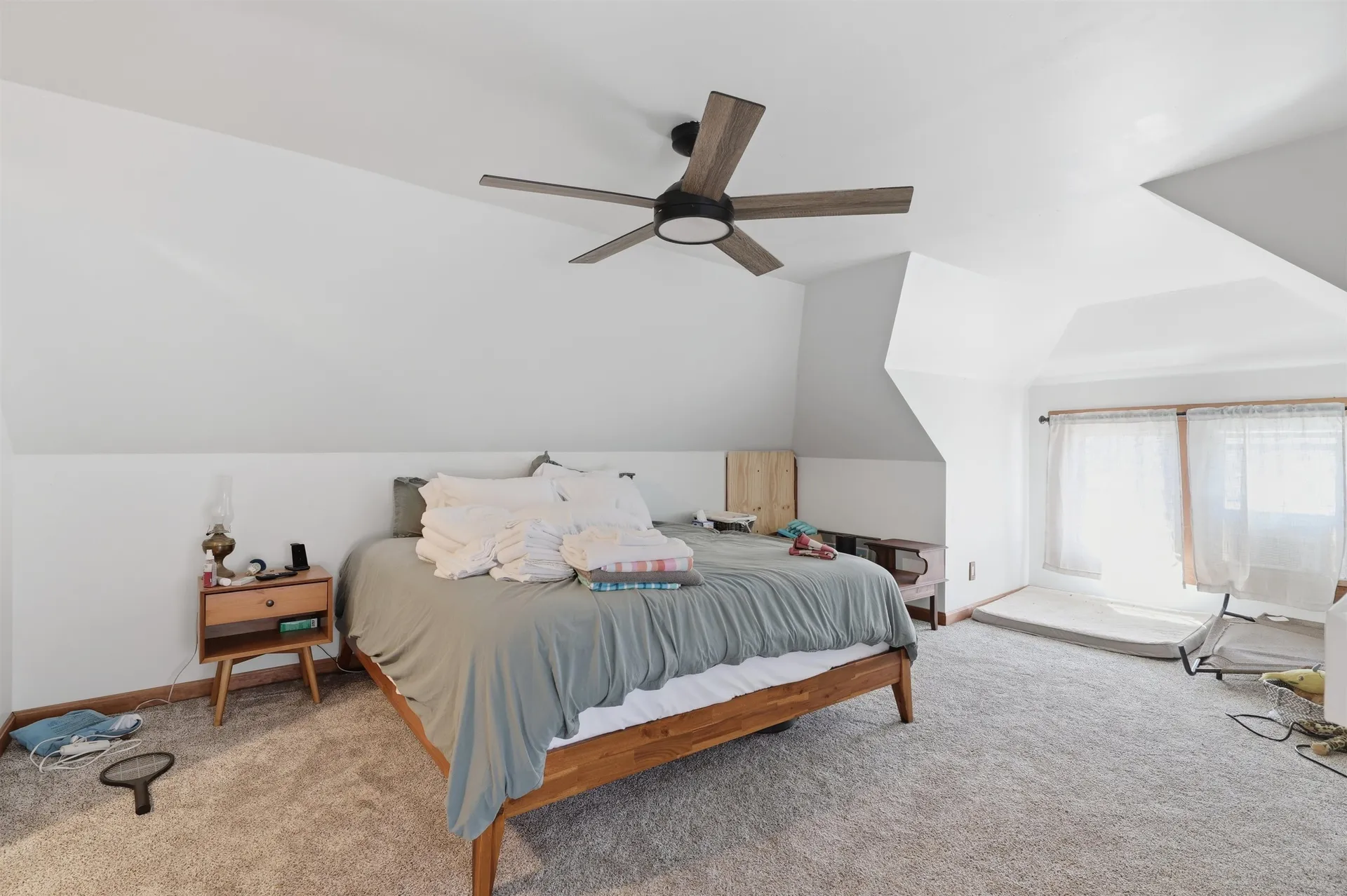 14 Pleasant Street Plymouth NH 03264