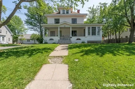 14 Pleasant Street Plymouth NH 03264