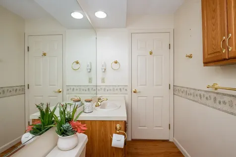 50 Brookside Drive Exeter NH 03833