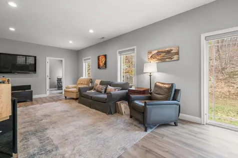 56 Gordon Mountain Road Windham NH 03087
