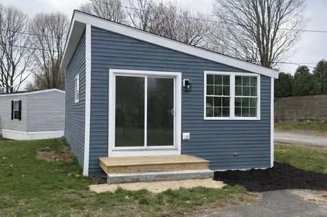 1338 Woodbury Avenue Portsmouth NH 03801