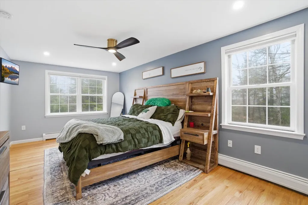 10 Upton Road Mont Vernon NH 03057