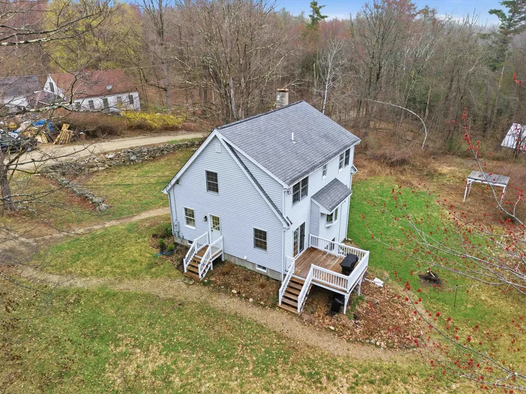 10 Upton Road Mont Vernon NH 03057