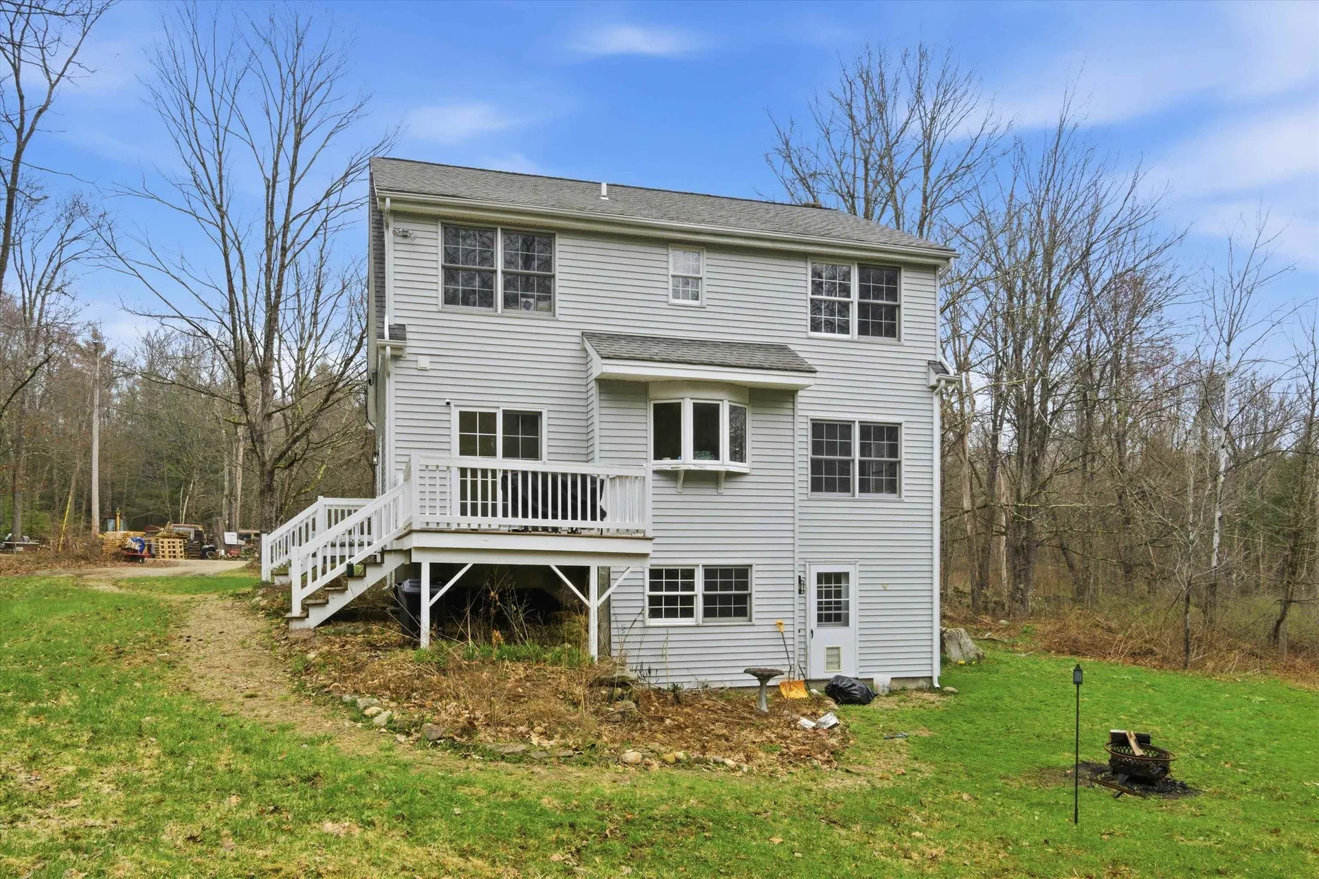 10 Upton Road Mont Vernon NH 03057