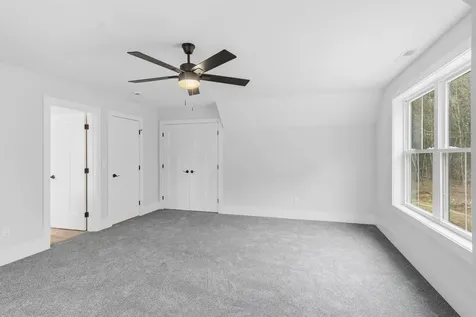 14 Stacey Lane Chester NH 03036
