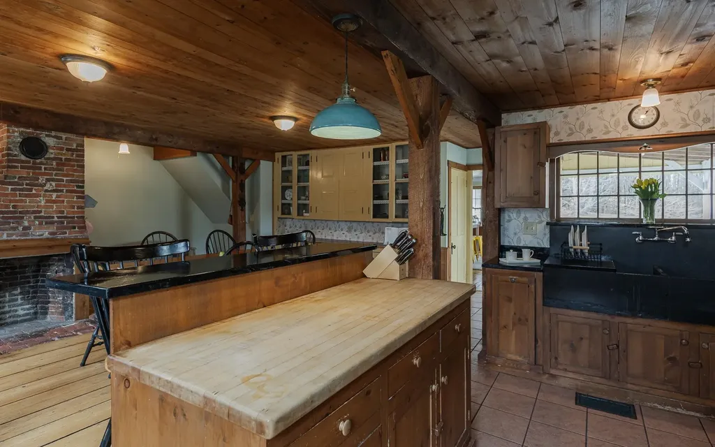 50 Converseville Road Rindge NH 03461