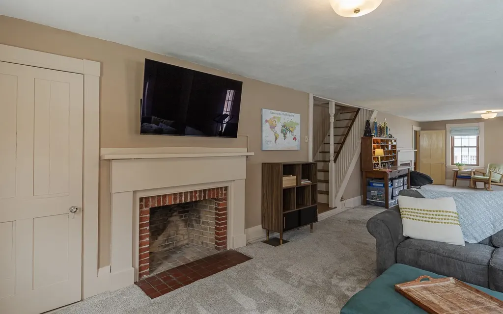 50 Converseville Road Rindge NH 03461