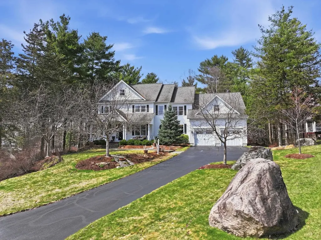 288 Boulder Hill Drive Shelburne VT 05482