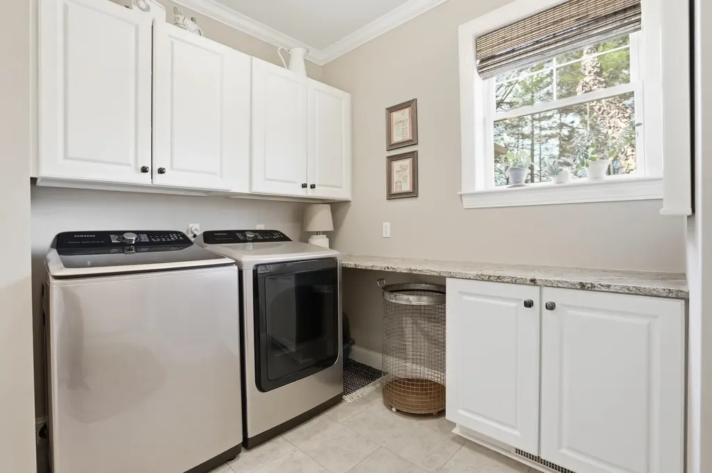 288 Boulder Hill Drive Shelburne VT 05482