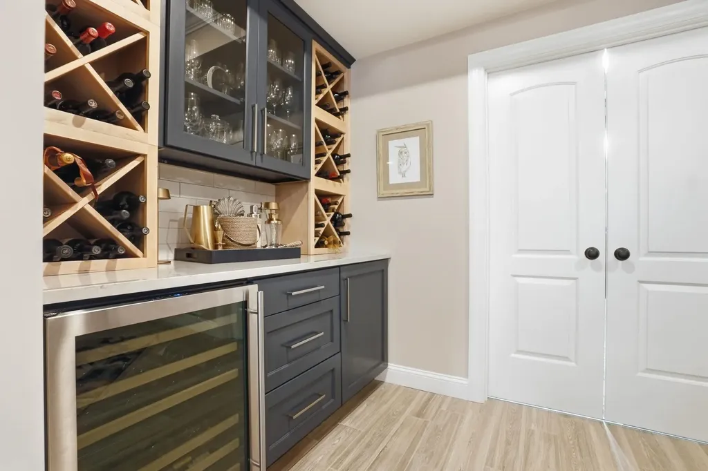 288 Boulder Hill Drive Shelburne VT 05482