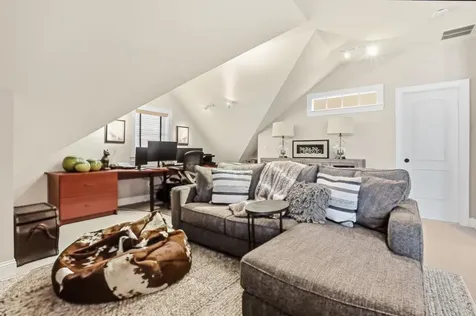 288 Boulder Hill Drive Shelburne VT 05482
