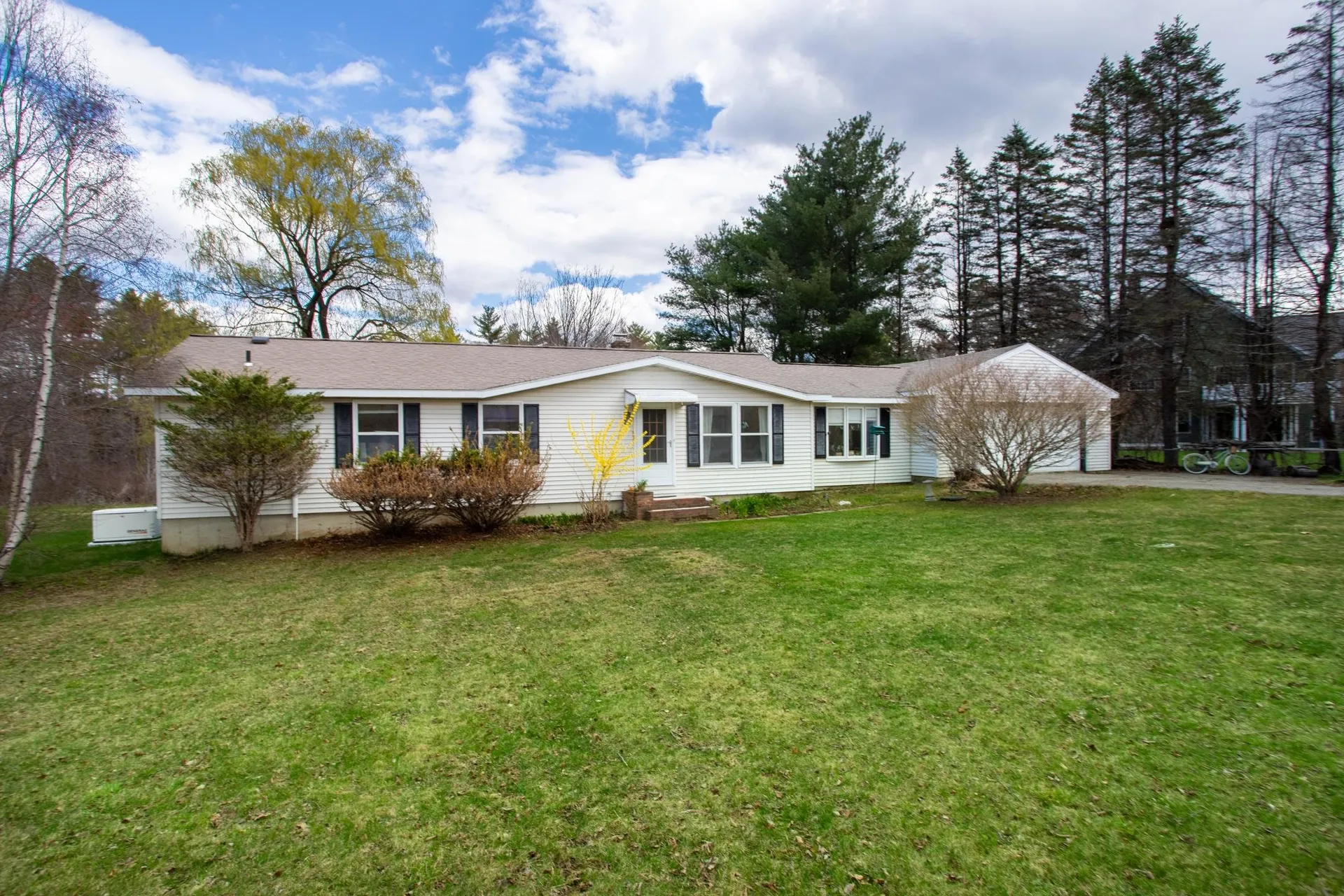 52 Sanborn Road East Kingston NH 03827