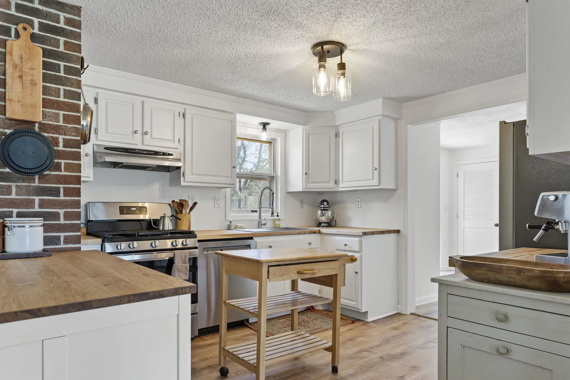 52 Sanborn Road East Kingston NH 03827