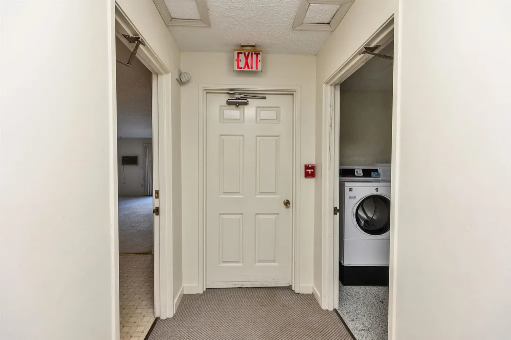 1 Northbrook Drive Manchester NH 03102