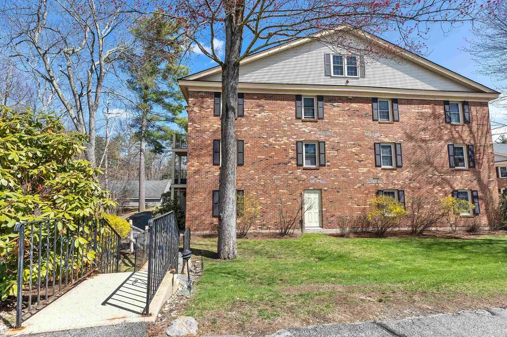1 Northbrook Drive Manchester NH 03102