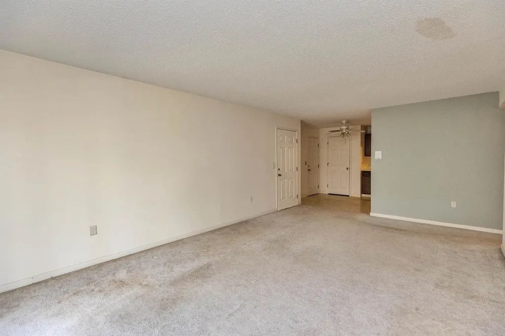 1 Northbrook Drive Manchester NH 03102