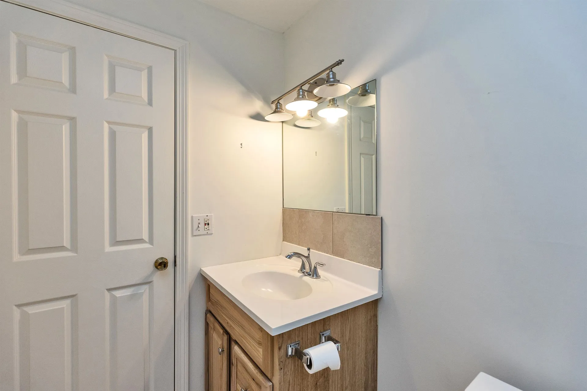 1 Northbrook Drive Manchester NH 03102