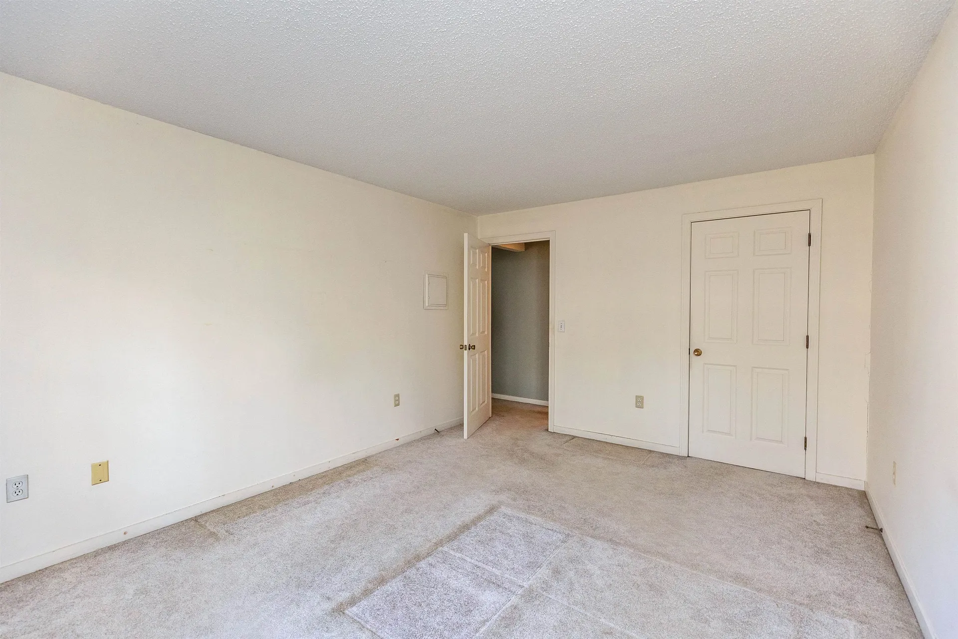1 Northbrook Drive Manchester NH 03102