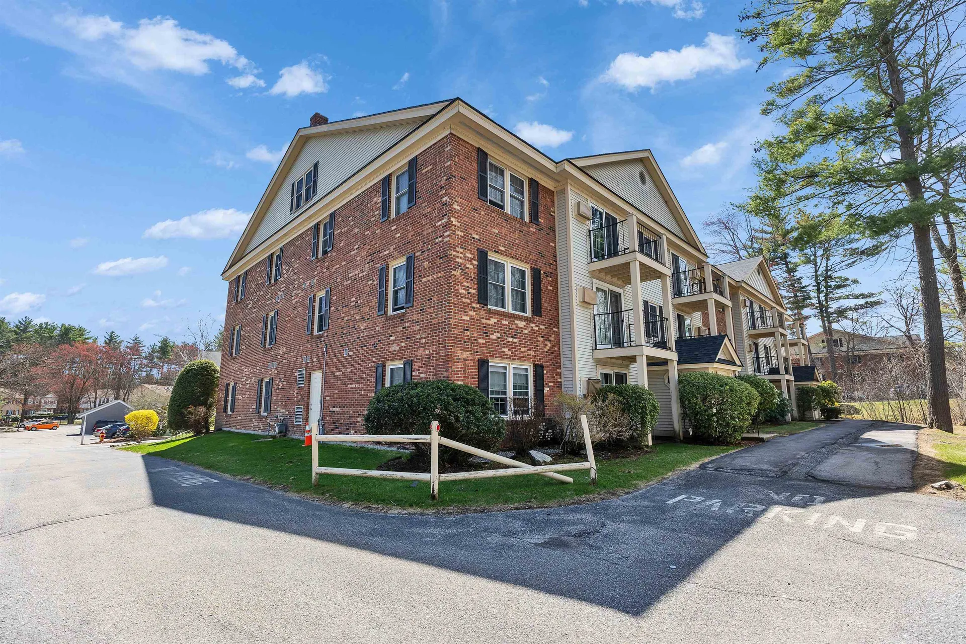 1 Northbrook Drive Manchester NH 03102