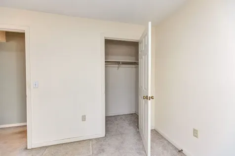 1 Northbrook Drive Manchester NH 03102