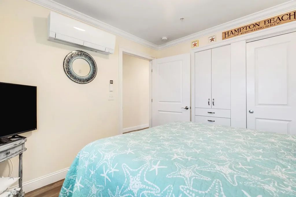 275 Ocean Boulevard Hampton NH 03842