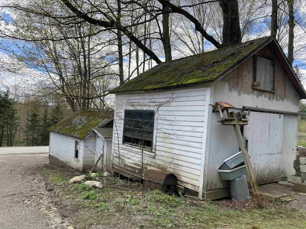 97 Westminster Road Putney VT 05346