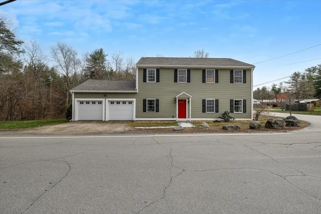 1 Langs Lane Newmarket NH 03857