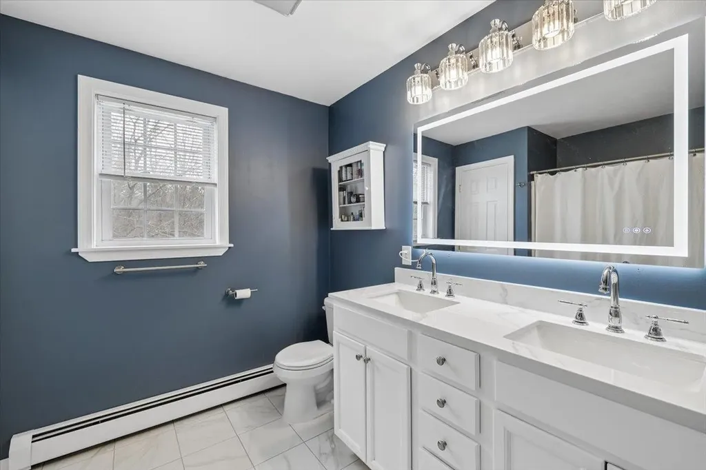 1 Langs Lane Newmarket NH 03857