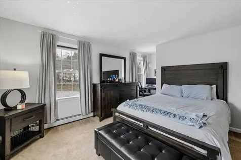 1 Langs Lane Newmarket NH 03857