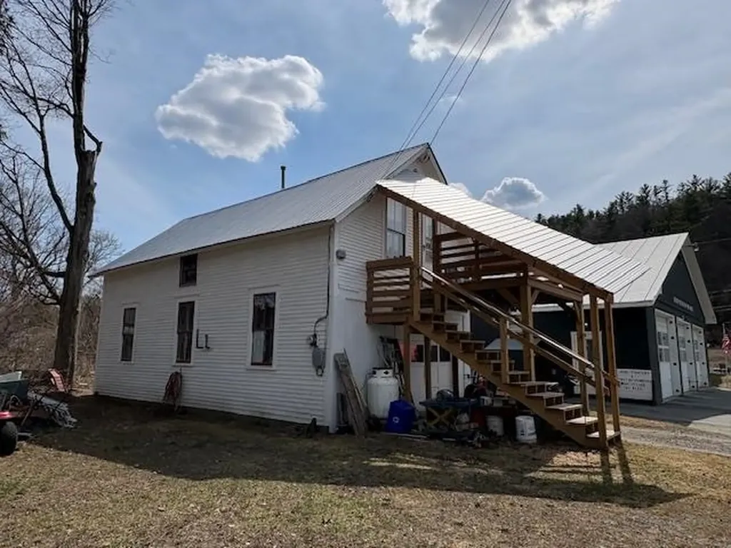 39 Safford Road Royalton VT 05068