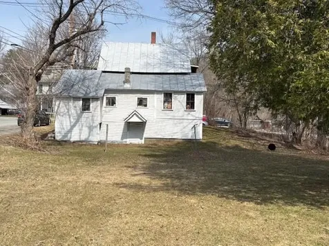 39 Safford Road Royalton VT 05068