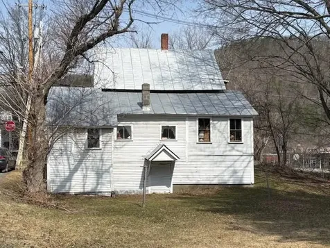 39 Safford Road Royalton VT 05068