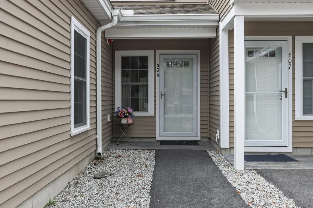 606 Southfield Lane Peterborough NH 03458