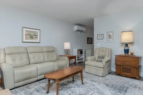 606 Southfield Lane Peterborough NH 03458