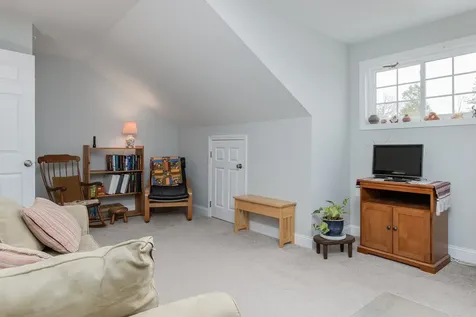 606 Southfield Lane Peterborough NH 03458