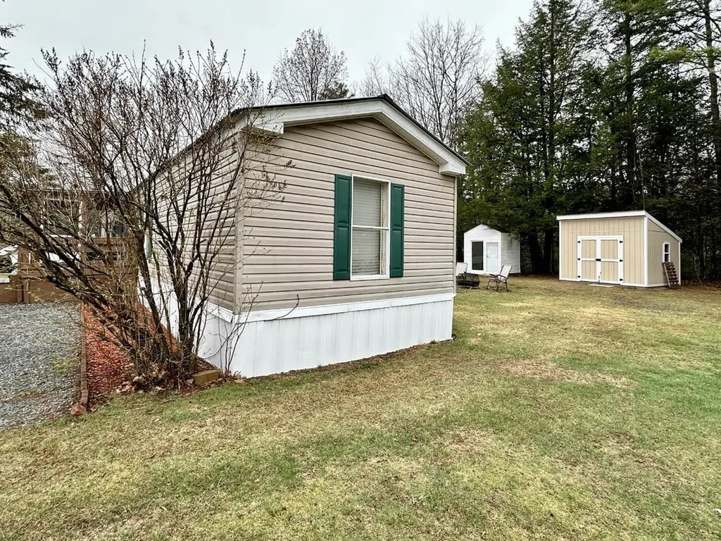 242 Riverside Drive Campton NH 03223