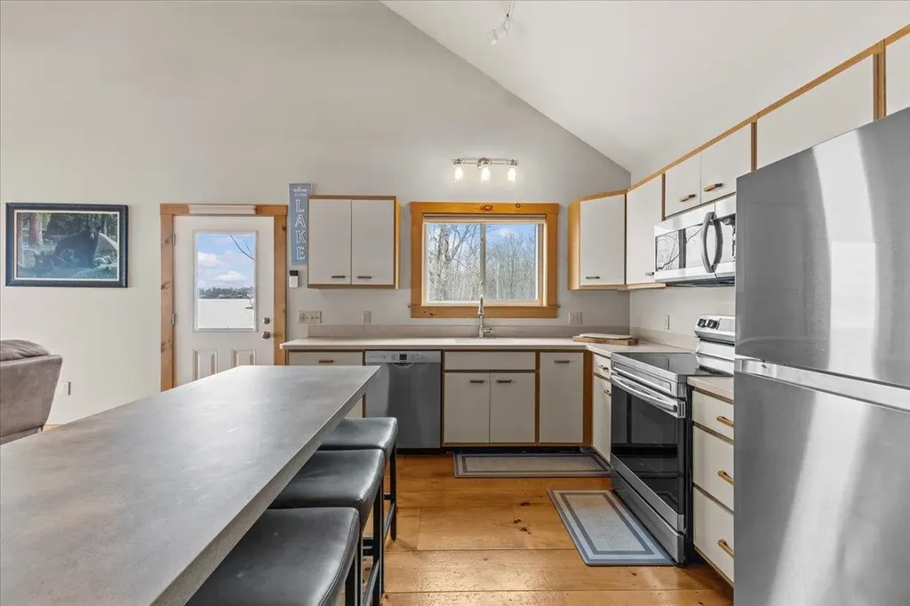 1223 Hathaway Point Road St. Albans Town VT 05478
