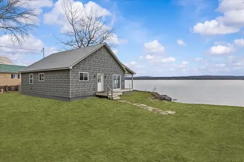 1223 Hathaway Point Road St. Albans Town VT 05478