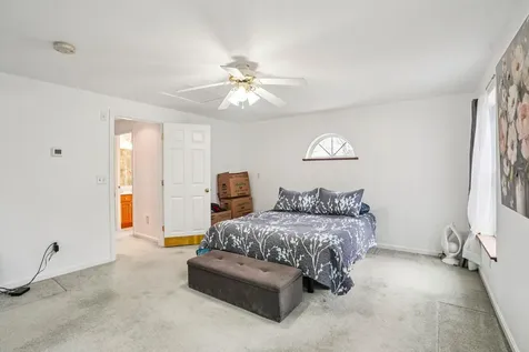 19 G H Carter Drive Danville NH 03819