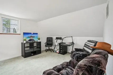 19 G H Carter Drive Danville NH 03819