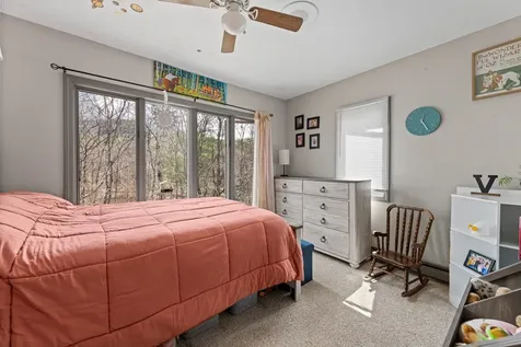 1294 New Hampshire Route 175 Campton NH 03223