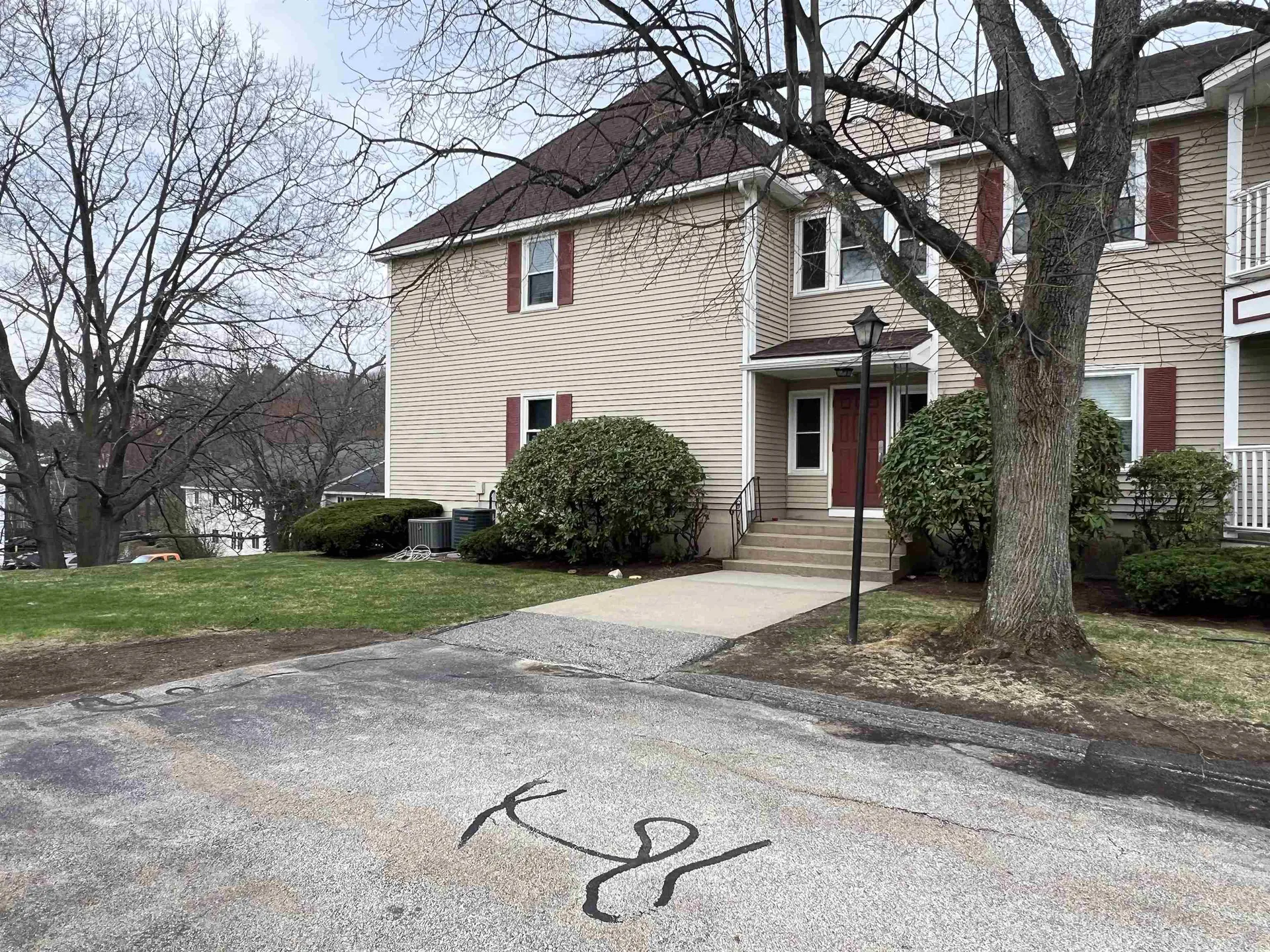 690 S Porter Street Manchester NH 03103