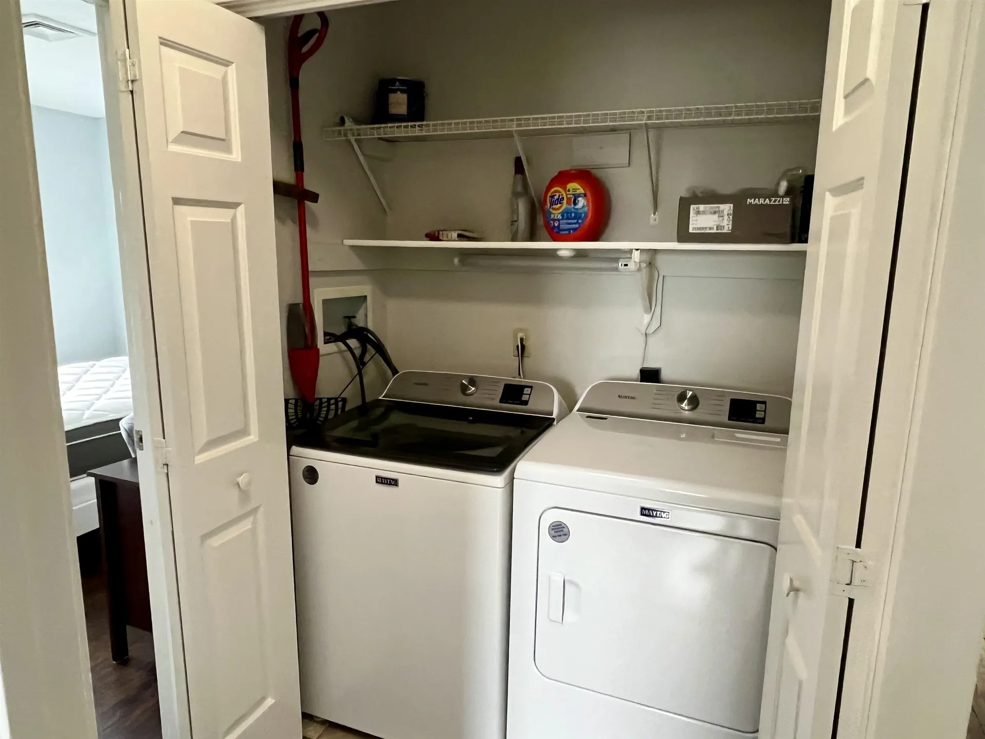 690 S Porter Street Manchester NH 03103