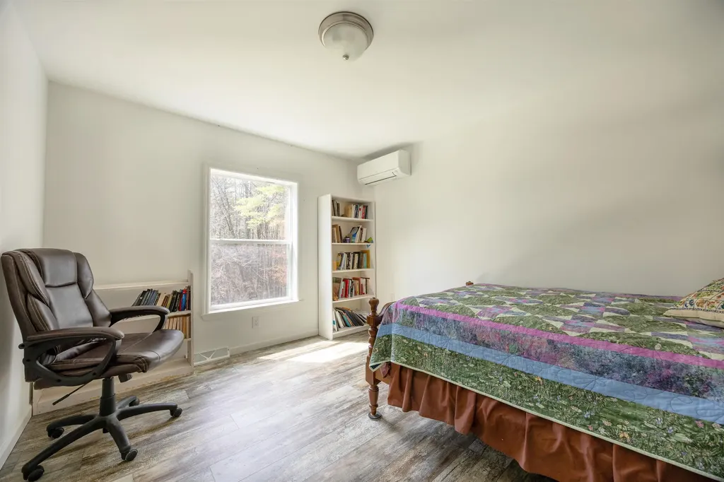 1799 Coppermine Road Monroe NH 03771