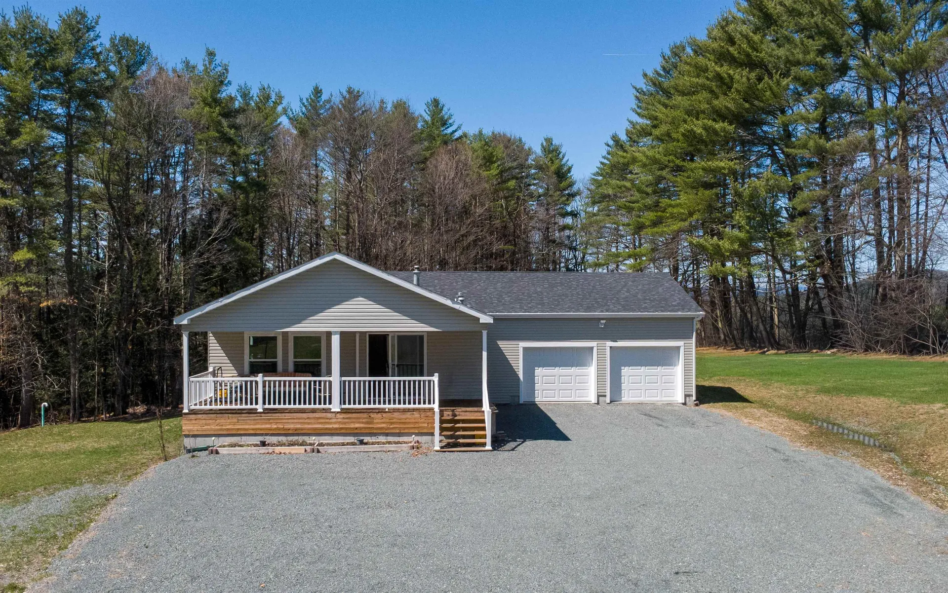 1799 Coppermine Road Monroe NH 03771