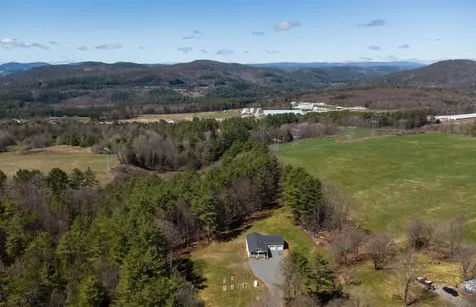 1799 Coppermine Road Monroe NH 03771